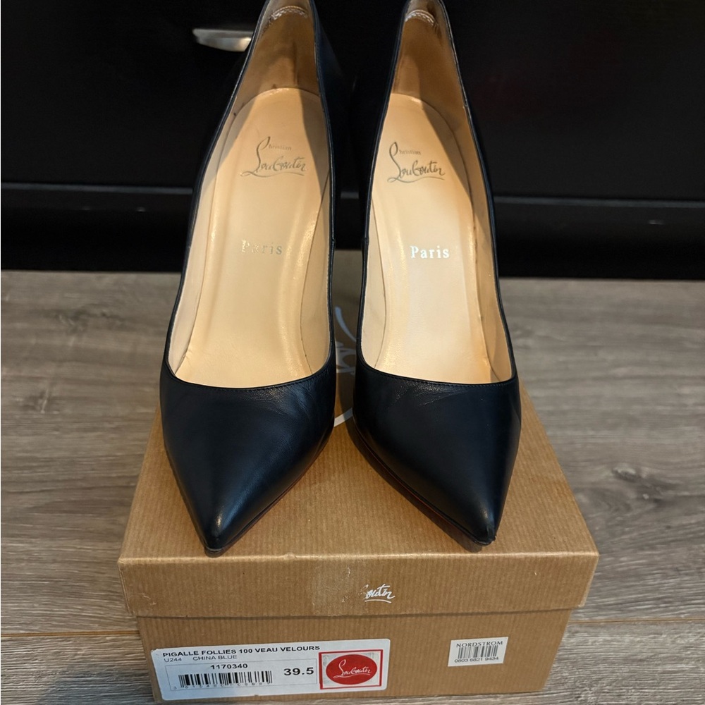 Christian Louboutin Pigalle Leather Pumps